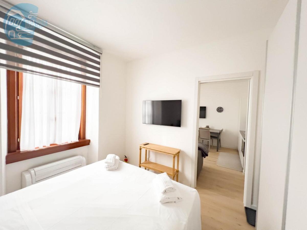 Appartement Piazza Della Borsa 3C Tirabora Short Rent à Trieste Extérieur photo