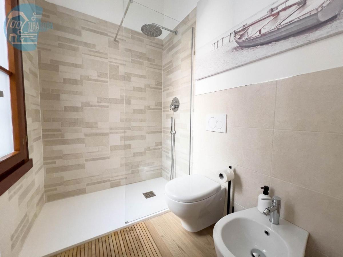 Appartement Piazza Della Borsa 3C Tirabora Short Rent à Trieste Extérieur photo